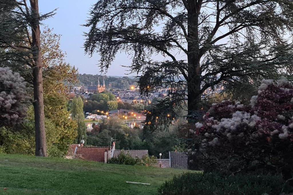 Loft Les Deux Cedres Avec Vue Panoramique Daire Charleville-Mézières Dış mekan fotoğraf